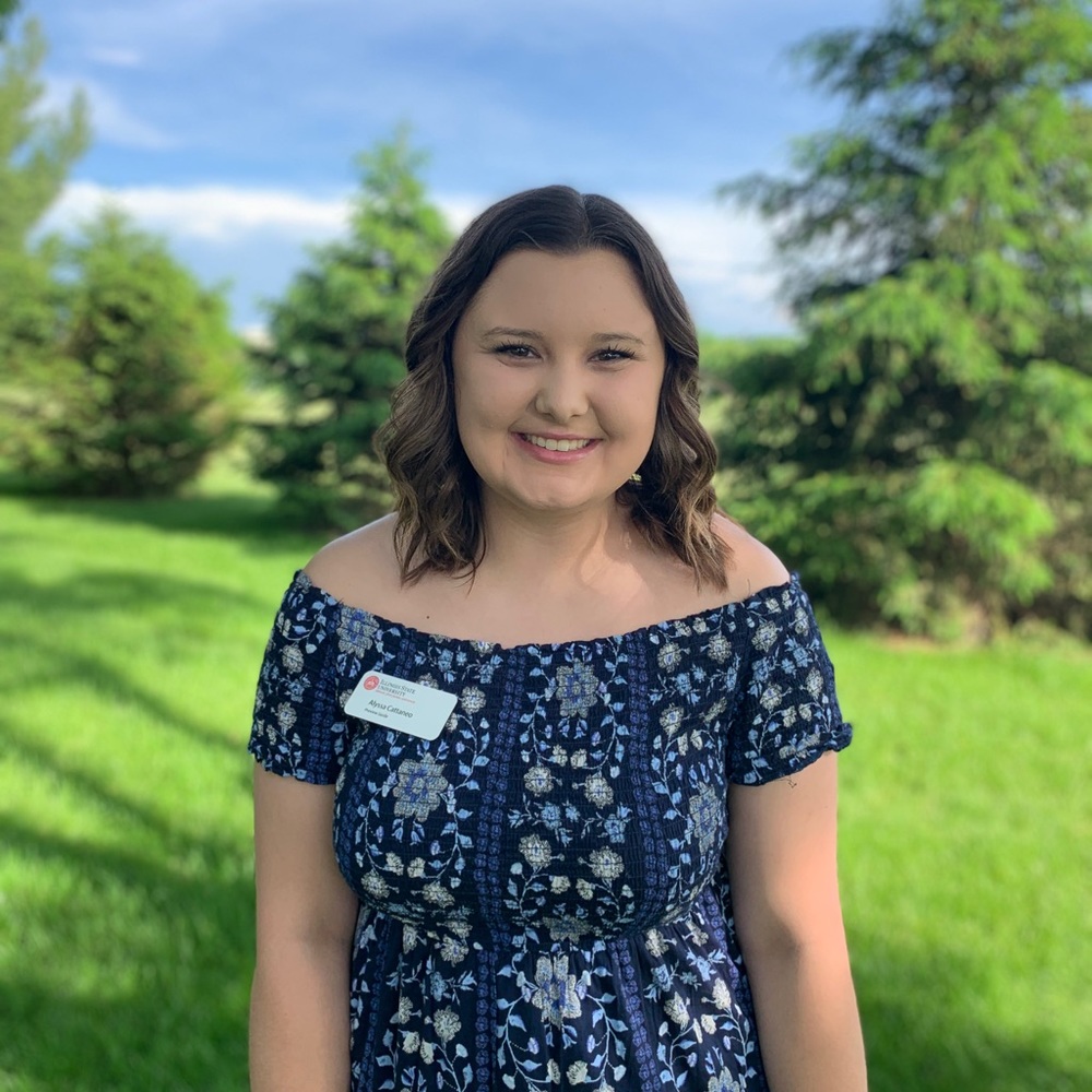 Meet your Posher, Alyssa